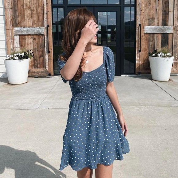 NWT Abercrombie & Fitch Flutter Sleeve Smocked Mini Dress - Picture 2 of 3